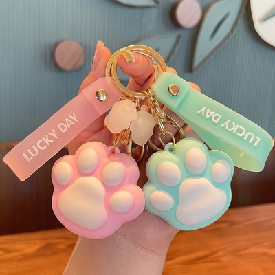 좋은 가격 만화 모델링 실리콘 키 체인 LED 손전등 키 링 핸드백 가방 주머니 Pendant 키 홀더 온라인으로