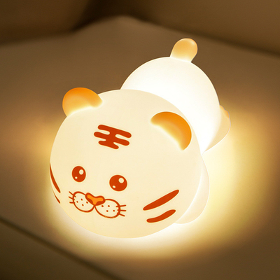 좋은 가격 귀여운 호랑이 실리콘 밤빛 LED 노벨 램프 3 레벨 디밍 가능한 유치실 밤빛 USB 재충전 가능한 타이밍 수면 램프 온라인으로