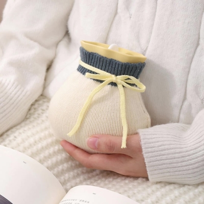 좋은 가격 실리콘 뜨거운 물병 가방 손발 더 따뜻하게 누출 방지 및 무취로 뜨거운 압축 통증 완화 냉동 압축 온라인으로